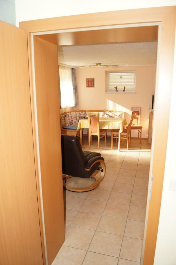 Maiersdorf Apartment Robert מראה חיצוני תמונה